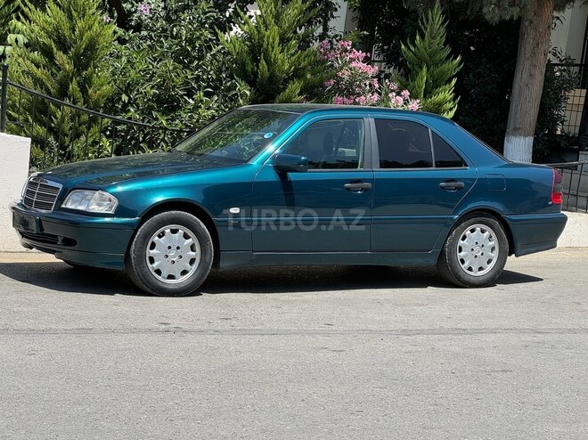 Mercedes C 200 1998, 320,000 km - 2.0 л - Bakı