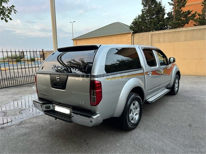 Nissan Navara 2014, 147,215 km - 2.5 l - Bakı