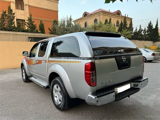 Nissan Navara 2014, 147,215 km - 2.5 l - Bakı