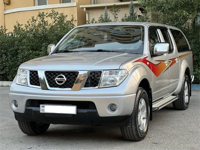 Nissan Navara 2014, 147,215 km - 2.5 l - Bakı