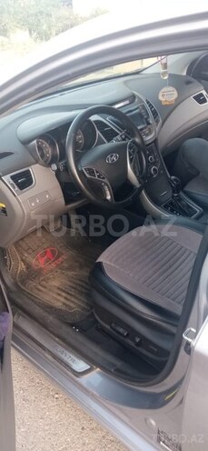 Hyundai Elantra 2014, 137,456 km - 1.6 l - Biləsuvar
