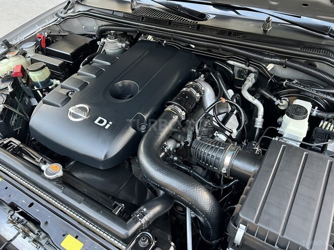 Nissan Navara 2014, 147,215 km - 2.5 l - Bakı