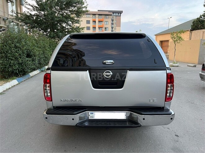 Nissan Navara 2014, 147,215 km - 2.5 l - Bakı