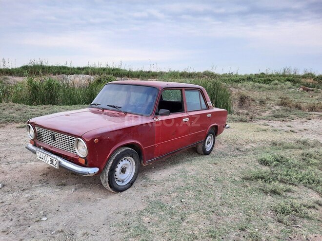 LADA (VAZ) 21011 1980, 76,587 km - 1.5 л - Salyan
