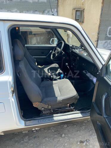 LADA (VAZ) Niva 2013, 270,000 km - 1.7 л - Astara
