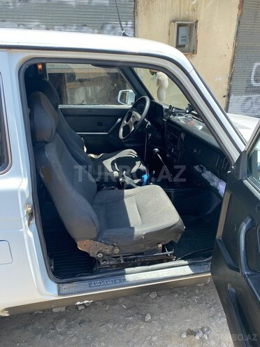 LADA (VAZ) Niva 2013, 270,000 km - 1.7 л - Astara