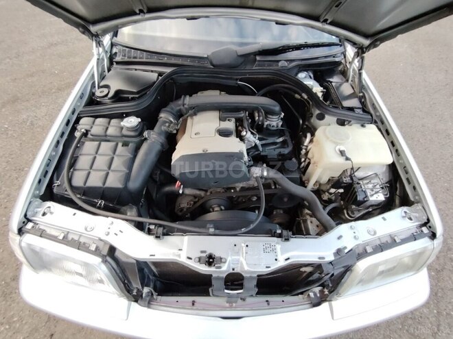 Mercedes C 180 1998, 230,400 km - 1.8 л - Tovuz