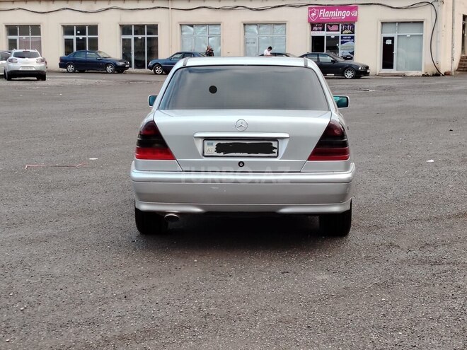 Mercedes C 180 1998, 230,400 km - 1.8 л - Tovuz