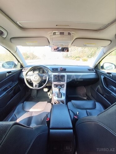 Volkswagen Passat 2010, 167,000 km - 2.0 л - Bakı