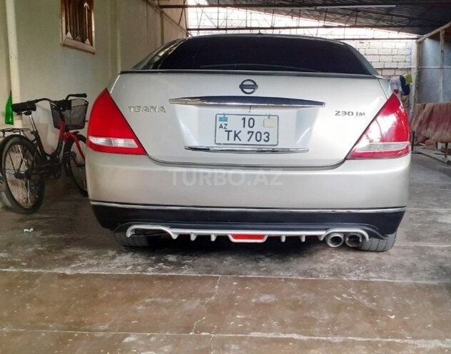 Nissan Teana 2003, 300,000 km - 2.3 l - Şirvan
