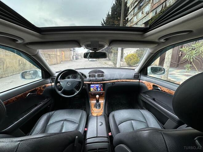 Mercedes E 240 2002, 227,400 km - 2.4 l - Bakı