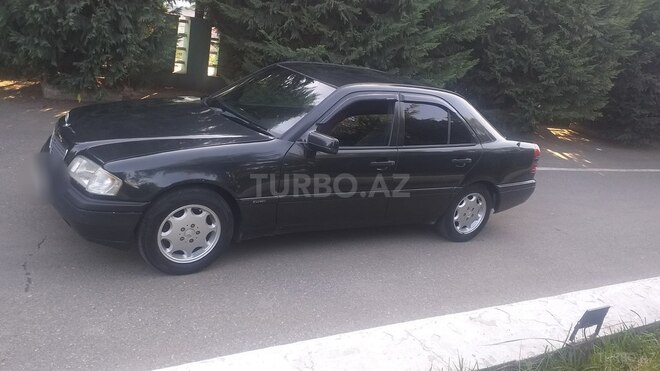 Mercedes C 180 1996, 324,561 km - 1.8 l - Qazax