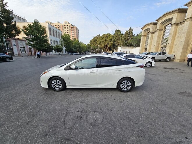 Toyota Prius 2017, 96,300 km - 1.8 l - Bakı