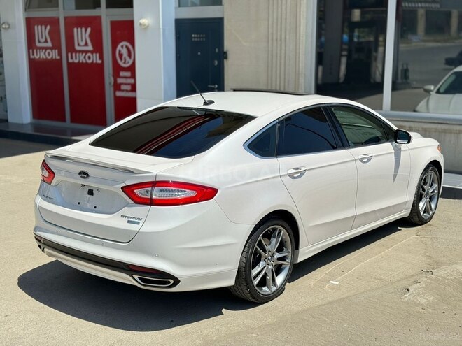 Ford Fusion (North America) 2015, 242,000 km - 2.0 л - Bakı