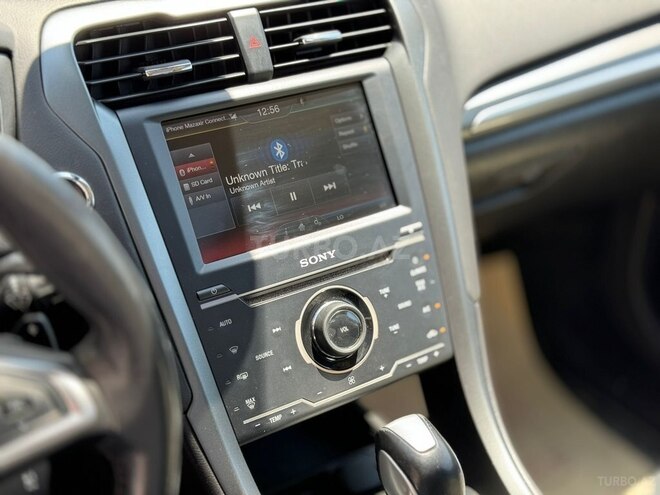 Ford Fusion (North America) 2015, 242,000 km - 2.0 л - Bakı