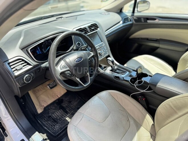 Ford Fusion (North America) 2015, 242,000 km - 2.0 л - Bakı