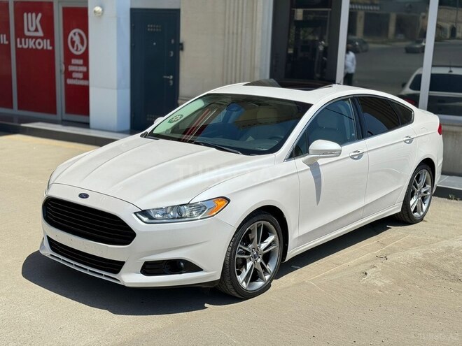 Ford Fusion (North America) 2015, 242,000 km - 2.0 л - Bakı