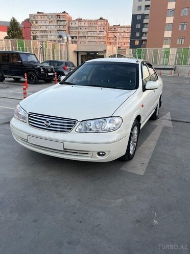 Nissan Sunny 2008, 240,000 km - 1.6 l - Bakı