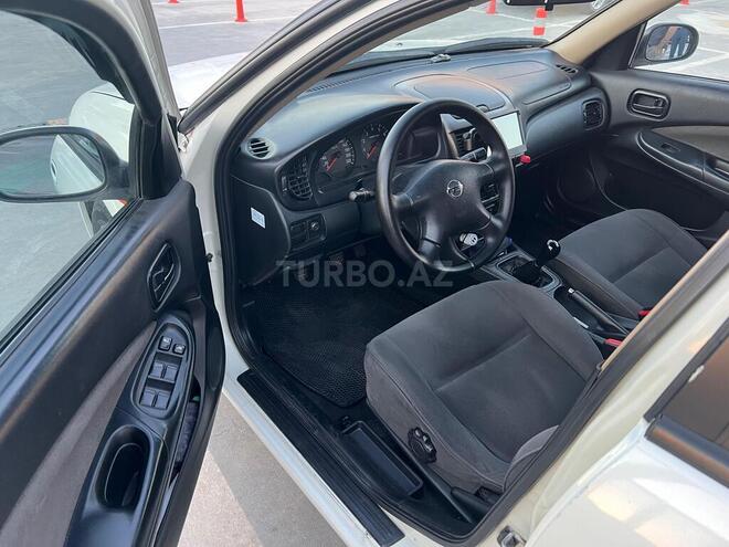 Nissan Sunny 2008, 240,000 km - 1.6 l - Bakı