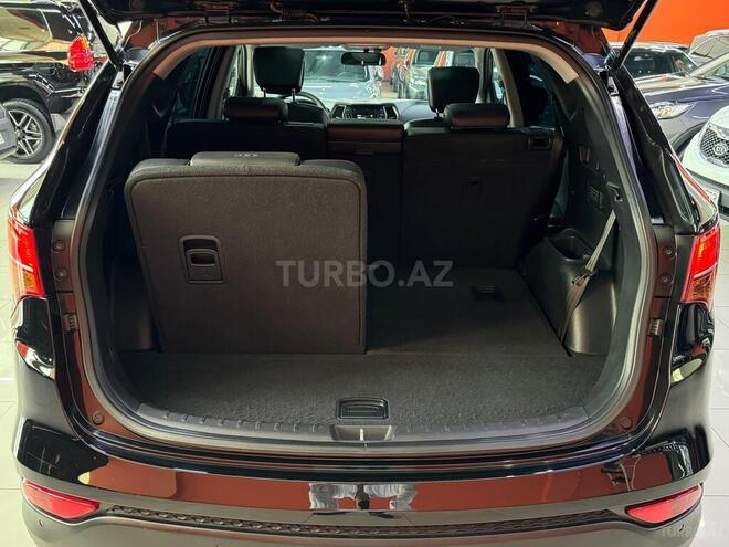 Hyundai Santa Fe-20