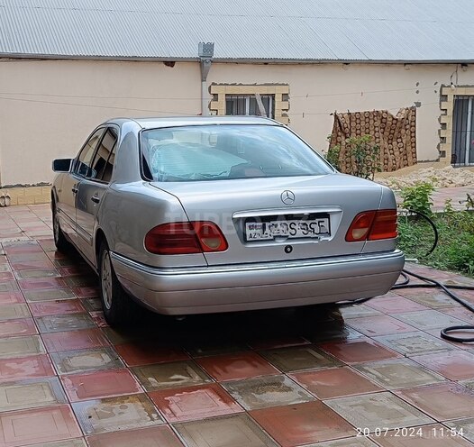 Mercedes E 230 1996, 660,000 km - 2.3 l - Gəncə