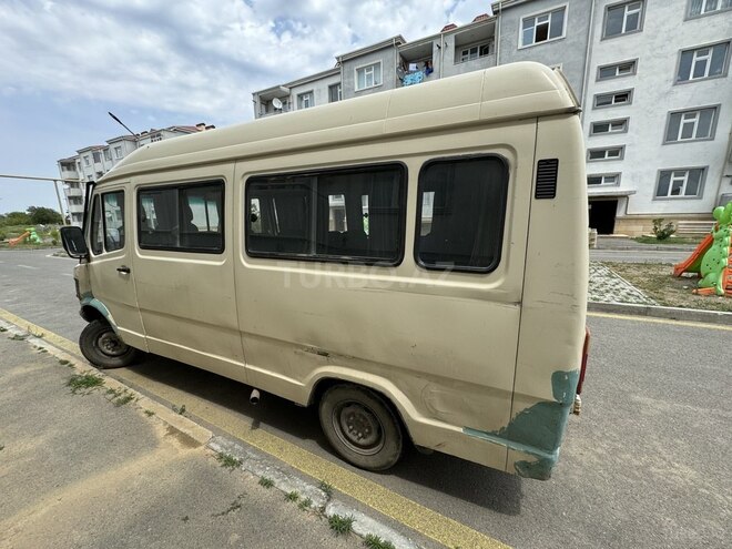 Mercedes 208 D 1991, 540,757 km - 2.4 л - Gəncə