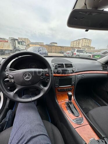 Mercedes E 220 d 2008, 372,000 km - 2.2 l - Bakı