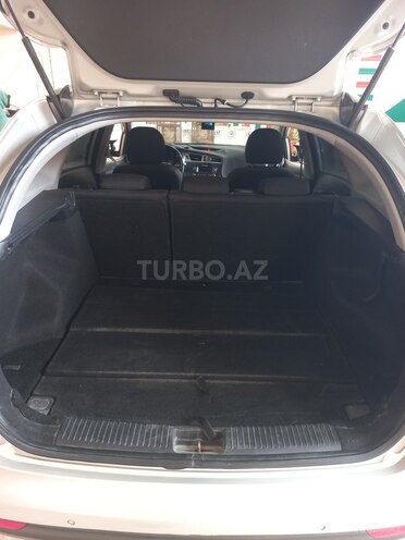 Kia Ceed 2012, 240,000 km - 1.4 l - Gəncə