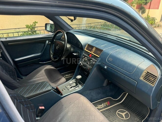 Mercedes C 180 1995, 324,587 km - 1.8 л - Bakı
