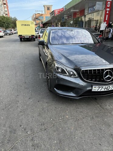Mercedes E 220 2013, 131,356 km - 2.2 л - Bakı