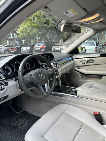 Mercedes E 220 2013, 131,356 km - 2.2 л - Bakı