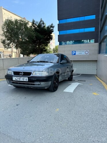 Opel Astra 1995, 280,000 km - 1.6 l - Sumqayıt