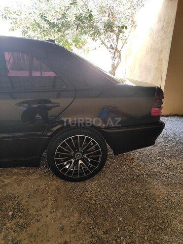 Mercedes C 280 1997, 440,000 km - 2.8 l - Bakı
