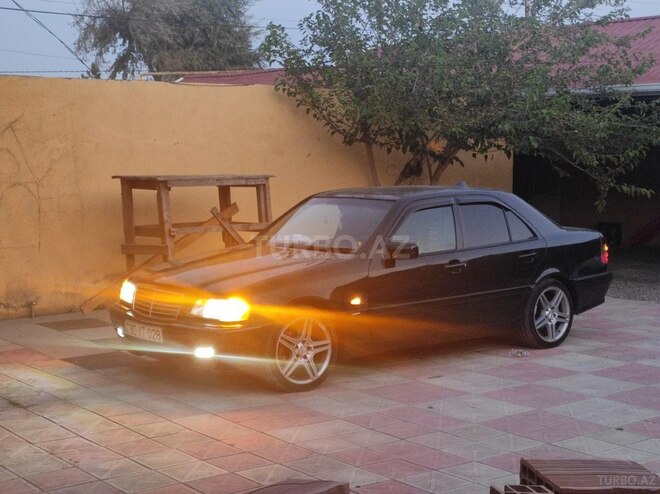 Mercedes C 280 1997, 440,000 km - 2.8 l - Bakı