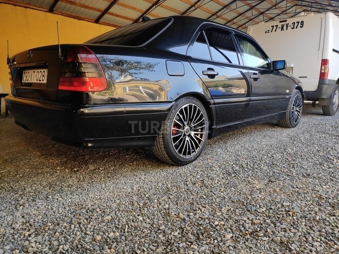 Mercedes C 280 1997, 440,000 km - 2.8 l - Bakı