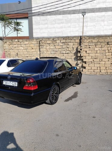 Mercedes C 280 1997, 440,000 km - 2.8 l - Bakı