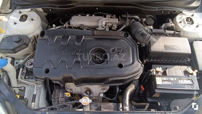 Hyundai Accent 2010, 262,626 km - 1.4 l - Sumqayıt