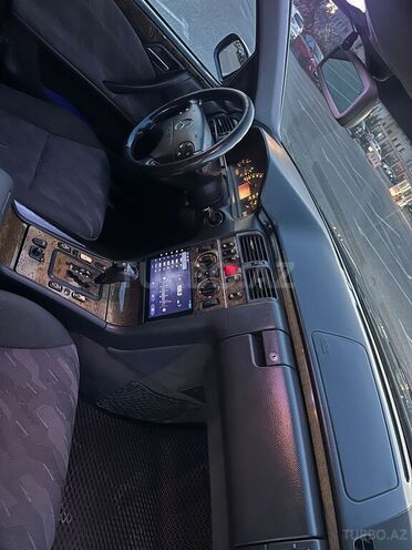 Mercedes E 220 d 2000, 425,000 km - 2.2 l - Sumqayıt