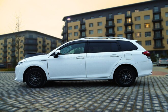 Toyota Corolla Fielder 2018, 117,200 km - 1.5 l - Bakı