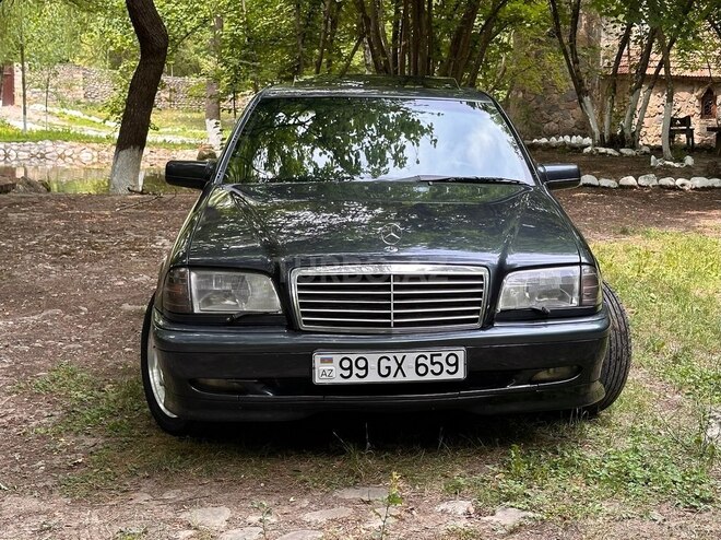 Mercedes C 220 d 2000, 315,000 km - 2.2 l - Bakı