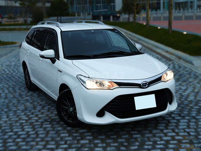 Toyota Corolla Fielder 2018, 117,200 km - 1.5 l - Bakı