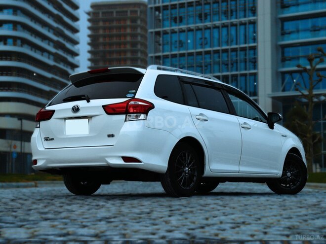 Toyota Corolla Fielder 2018, 117,200 km - 1.5 l - Bakı