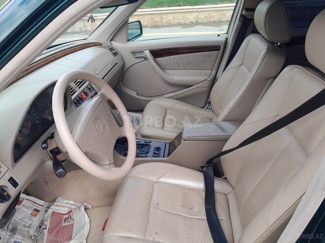 Mercedes C 240 1997, 314,000 km - 2.4 l - Tovuz