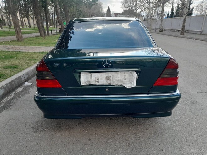 Mercedes C 240 1997, 314,000 km - 2.4 l - Tovuz