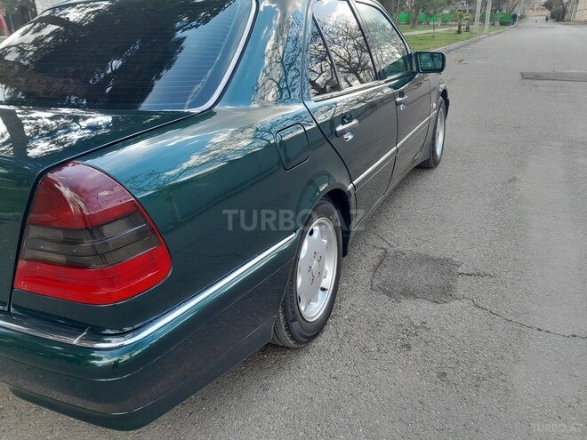 Mercedes C 240 1997, 314,000 km - 2.4 l - Tovuz