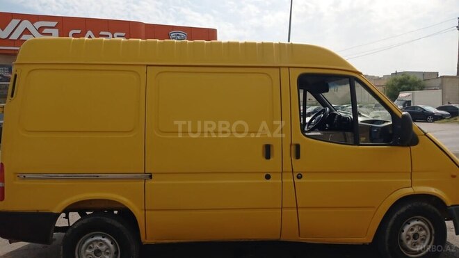 Ford Transit 1999, 760,297 km - 2.5 l - Quba