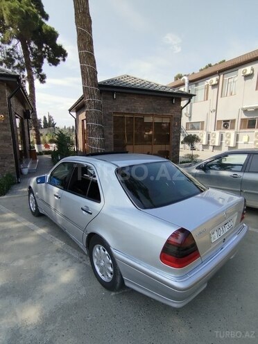 Mercedes C 200 1999, 292,000 km - 2.0 л - Biləsuvar