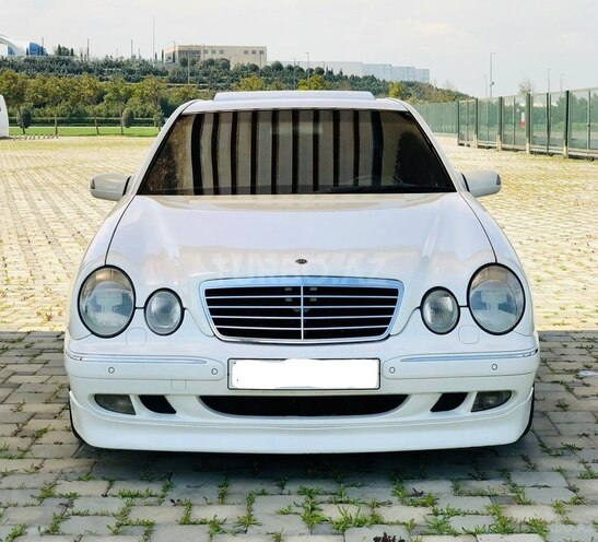 Mercedes E 320 2000, 367,000 km - 3.2 l - Bakı