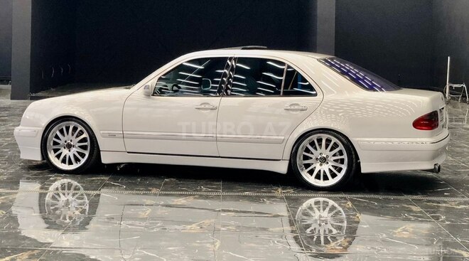 Mercedes E 320 2000, 367,000 km - 3.2 l - Bakı