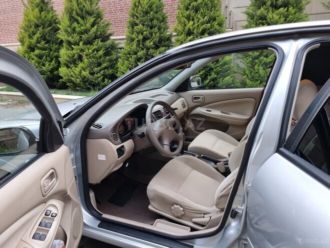 Nissan Sunny 2010, 101,000 km - 1.3 l - Bakı